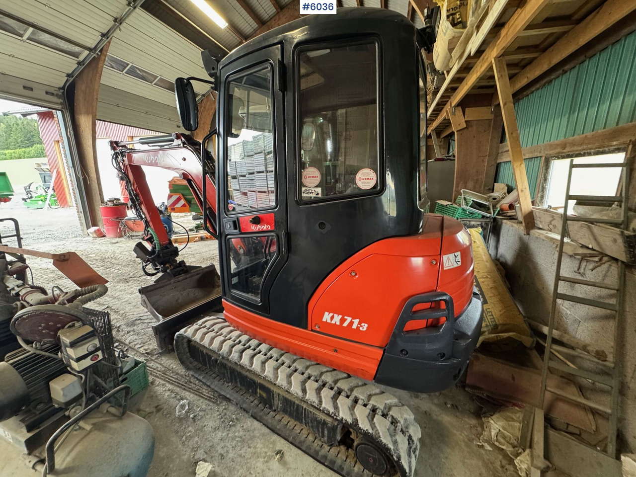 2013 Kubota kx71-3 w/ Rotor tilt, gravel bucket and sanding bucket! - Экскаватор: фото 4 2013 Kubota kx71-3 w/ Rotor tilt, gravel bucket and sanding bucket! - Экскаватор: фото 4