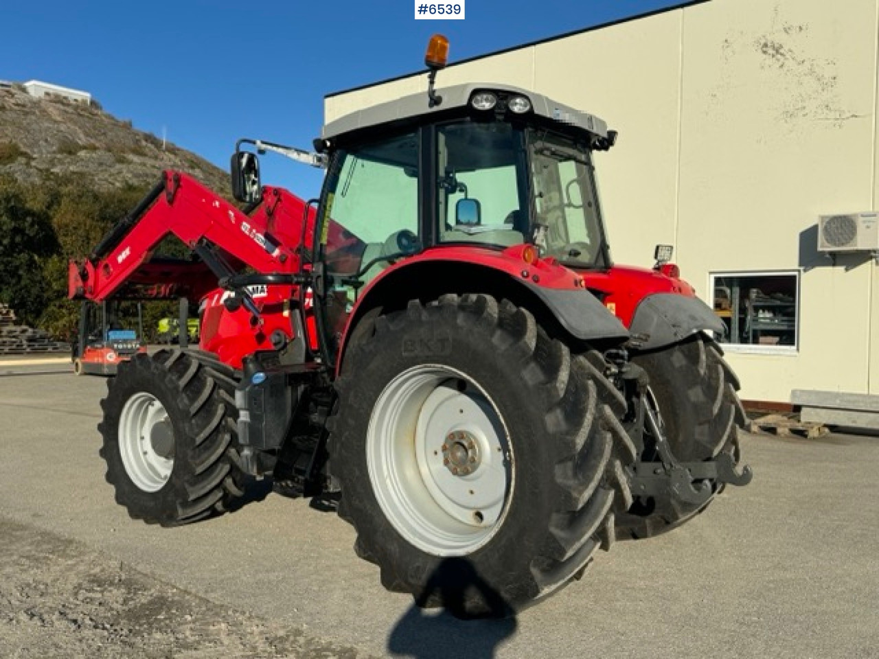 2014 Massey Ferguson MF7616 with loader and 3rd function! - Трактор: фото 4 2014 Massey Ferguson MF7616 with loader and 3rd function! - Трактор: фото 4