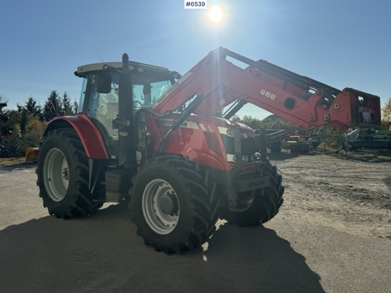 2014 Massey Ferguson MF7616 with loader and 3rd function! - Трактор: фото 2 2014 Massey Ferguson MF7616 with loader and 3rd function! - Трактор: фото 2