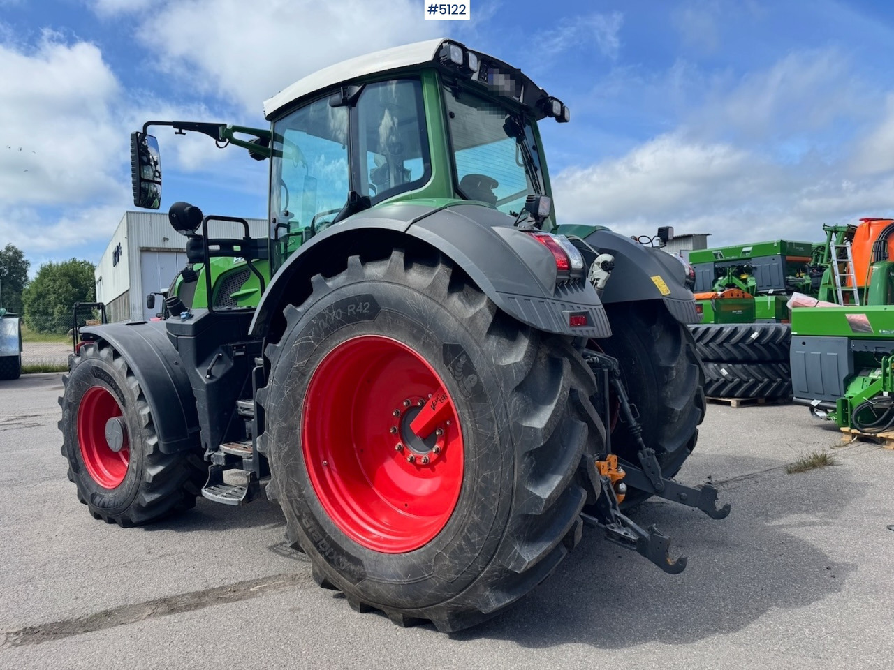 2019 Fendt 828 Vario w/ Front hydraulics and Front PTO. - Трактор: фото 4 2019 Fendt 828 Vario w/ Front hydraulics and Front PTO. - Трактор: фото 4