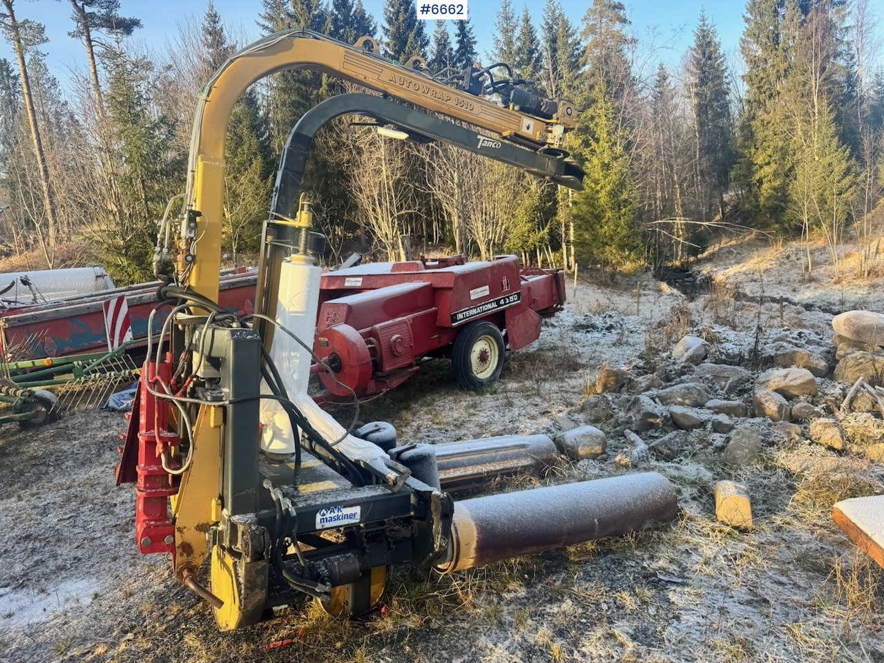 Approx. 2006 Tanco 1510 Round Bale Wrapper. - Техника для сенозаготовки: фото 2 Approx. 2006 Tanco 1510 Round Bale Wrapper. - Техника для сенозаготовки: фото 2