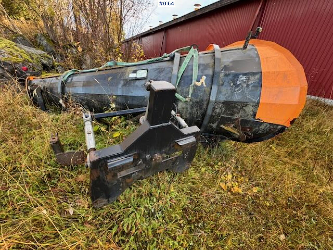 Коммунальная/ Специальная техника 1993 Øveråsen D-2285B diagonal snow plow: фото 11 Коммунальная/ Специальная техника 1993 Øveråsen D-2285B diagonal snow plow: фото 11