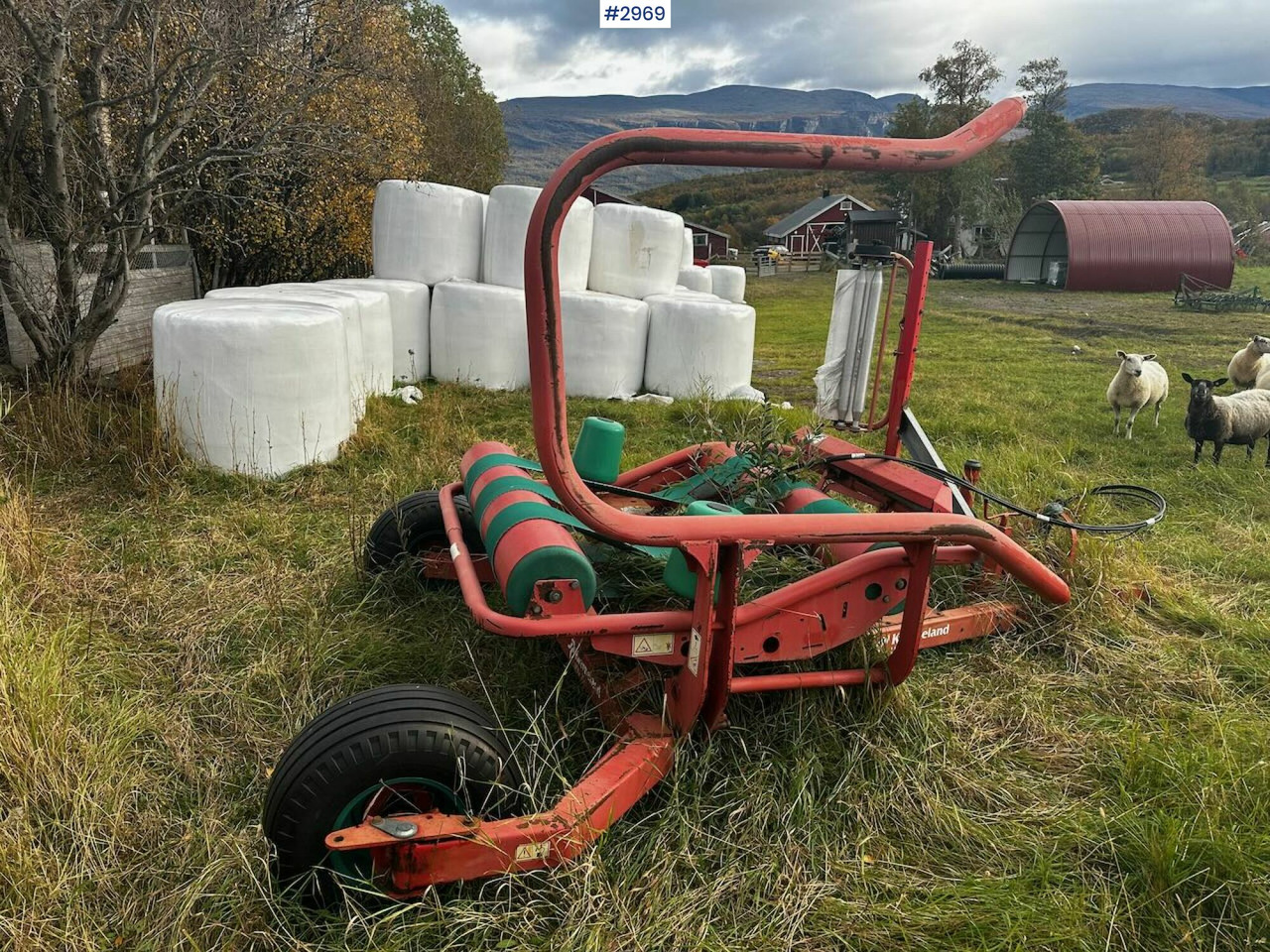 Kverneland UN 7335 round bale packs - Техника для сенозаготовки: фото 4 Kverneland UN 7335 round bale packs - Техника для сенозаготовки: фото 4