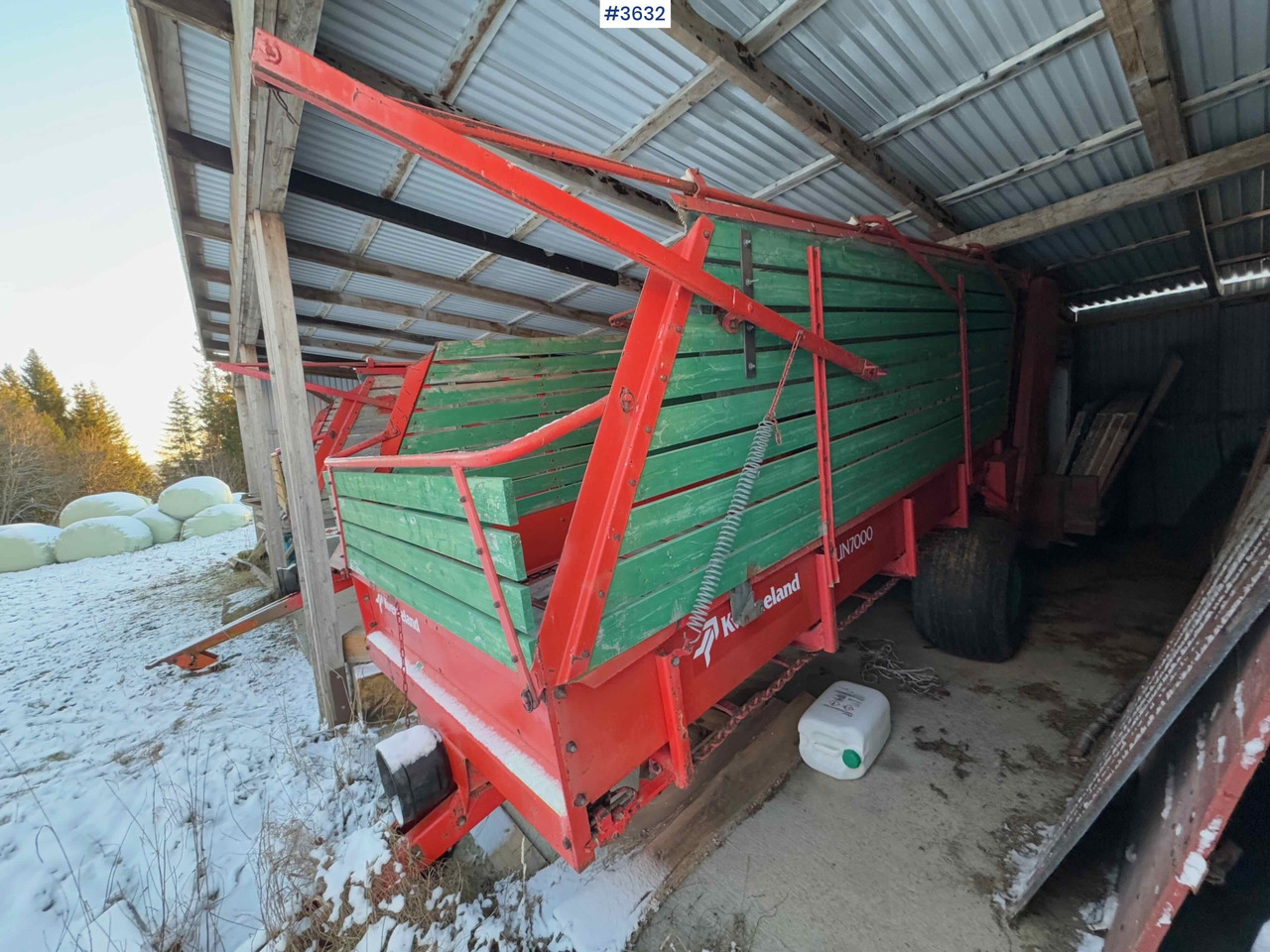 Kverneland UN7000 unloading trailer - Техника для сенозаготовки: фото 4 Kverneland UN7000 unloading trailer - Техника для сенозаготовки: фото 4