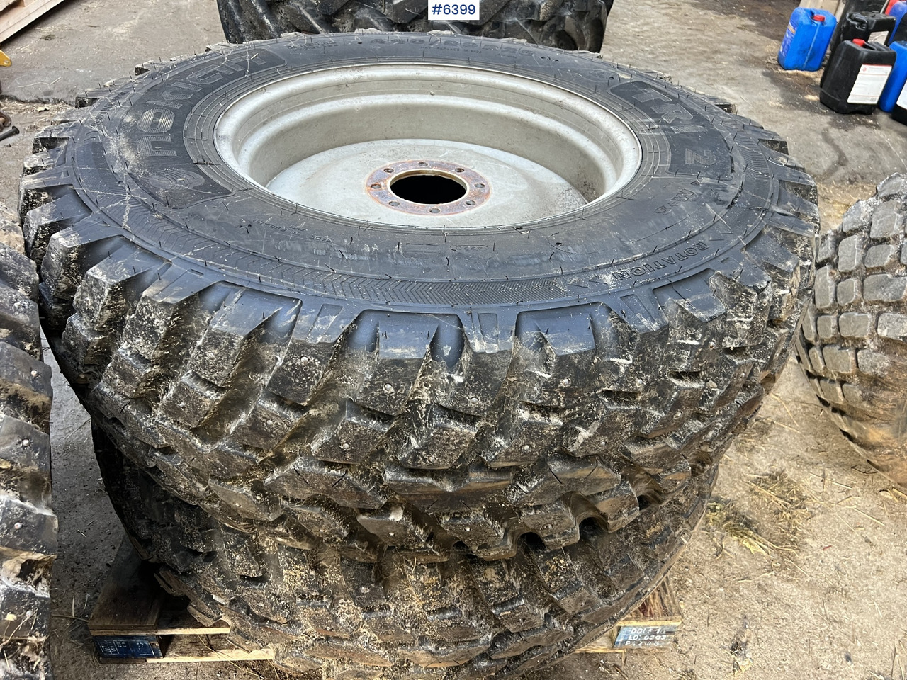Nokian tri 2 studded tires for tractors - Колесо для Сельскохозяйственной техники: фото 1 Nokian tri 2 studded tires for tractors - Колесо для Сельскохозяйственной техники: фото 1