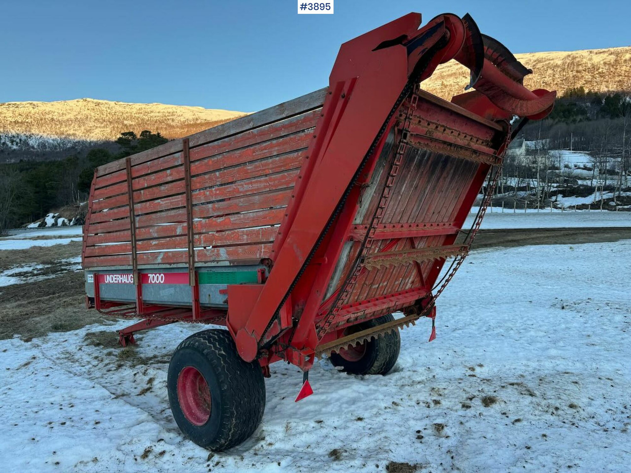 Underhaug 7000 unloader wagon - Техника для сенозаготовки: фото 5 Underhaug 7000 unloader wagon - Техника для сенозаготовки: фото 5