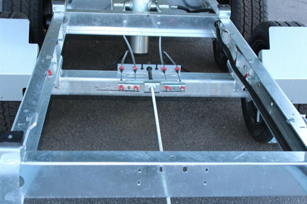 Новый Самосвальный прицеп Humbaur Rückwärtskipper Kipper HUK272715 Anhänger: фото 8