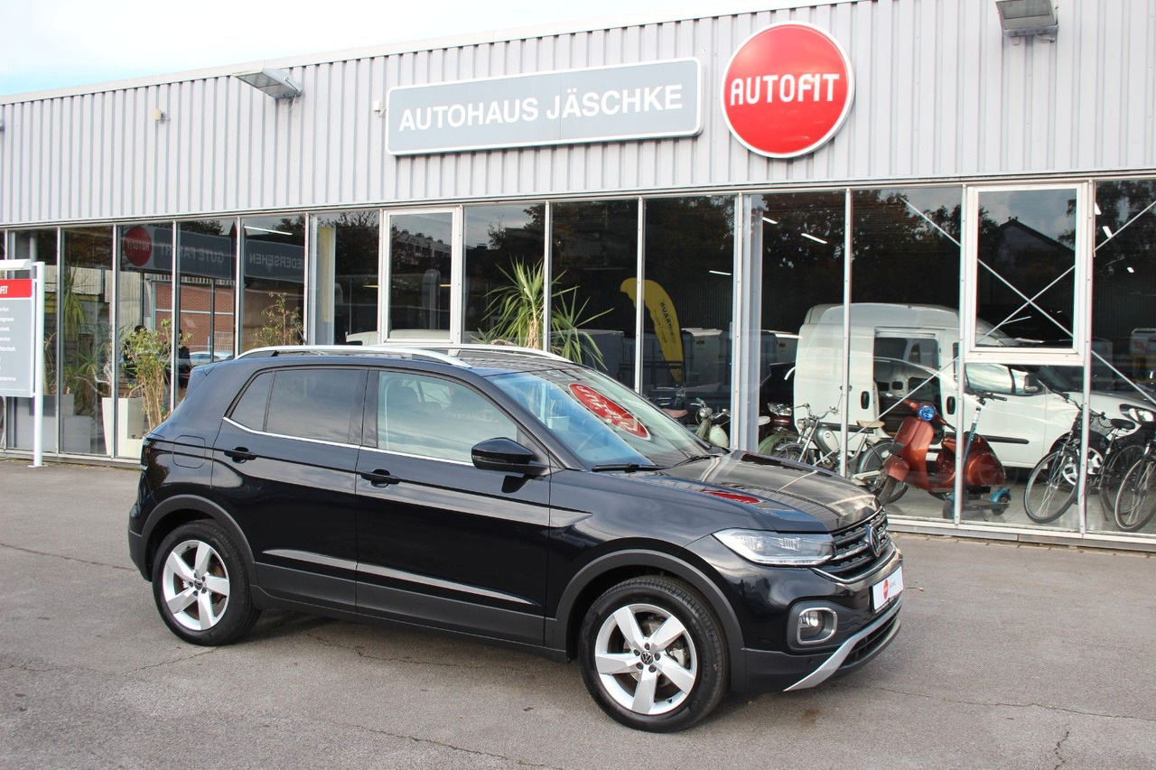 Volkswagen T-Cross Style 18tKM ACC LED DSG SiHzg Kamera APP - Внедорожник: фото 2 Volkswagen T-Cross Style 18tKM ACC LED DSG SiHzg Kamera APP - Внедорожник: фото 2