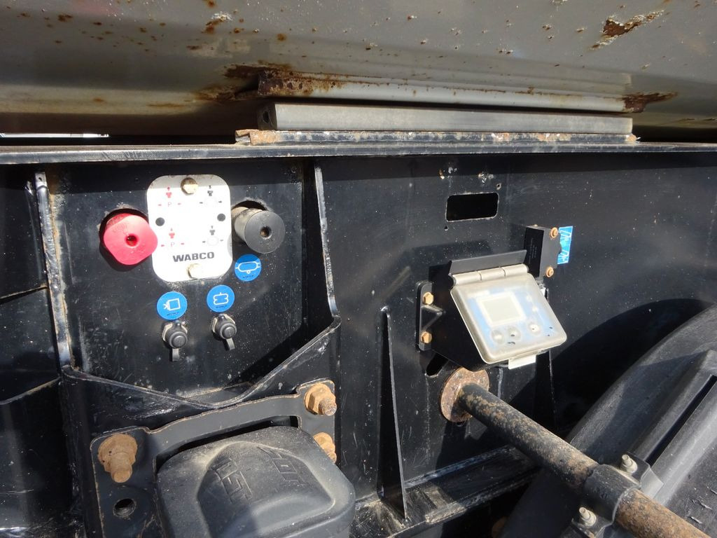 Самосвальный полуприцеп Kögel SKM24 Stahl Kippauflieger mit 3 Achsen Kögel SKM24 Stahl Kippauflieger mit 3 Achsen: фото 11