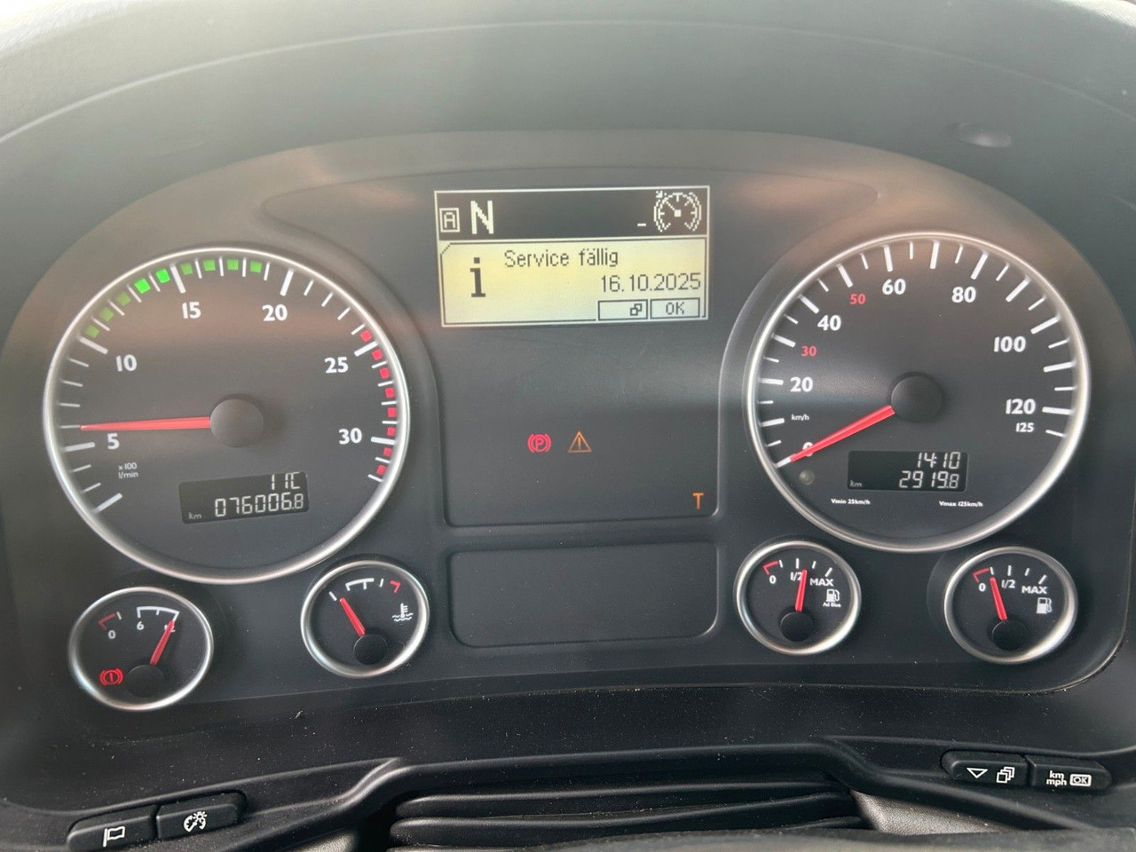 Самосвал, Автоманипулятор MAN 18.320 3Skipper + PK 7001K + Greifer 4x4: фото 21 Самосвал, Автоманипулятор MAN 18.320 3Skipper + PK 7001K + Greifer 4x4: фото 21