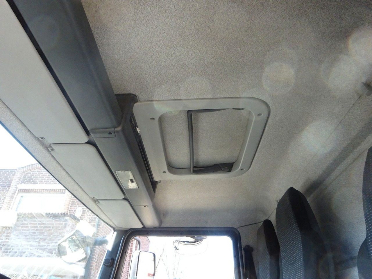 Новый Грузовик с закрытым кузовом MAN 8.150 TGL Koffer 4x2: фото 13