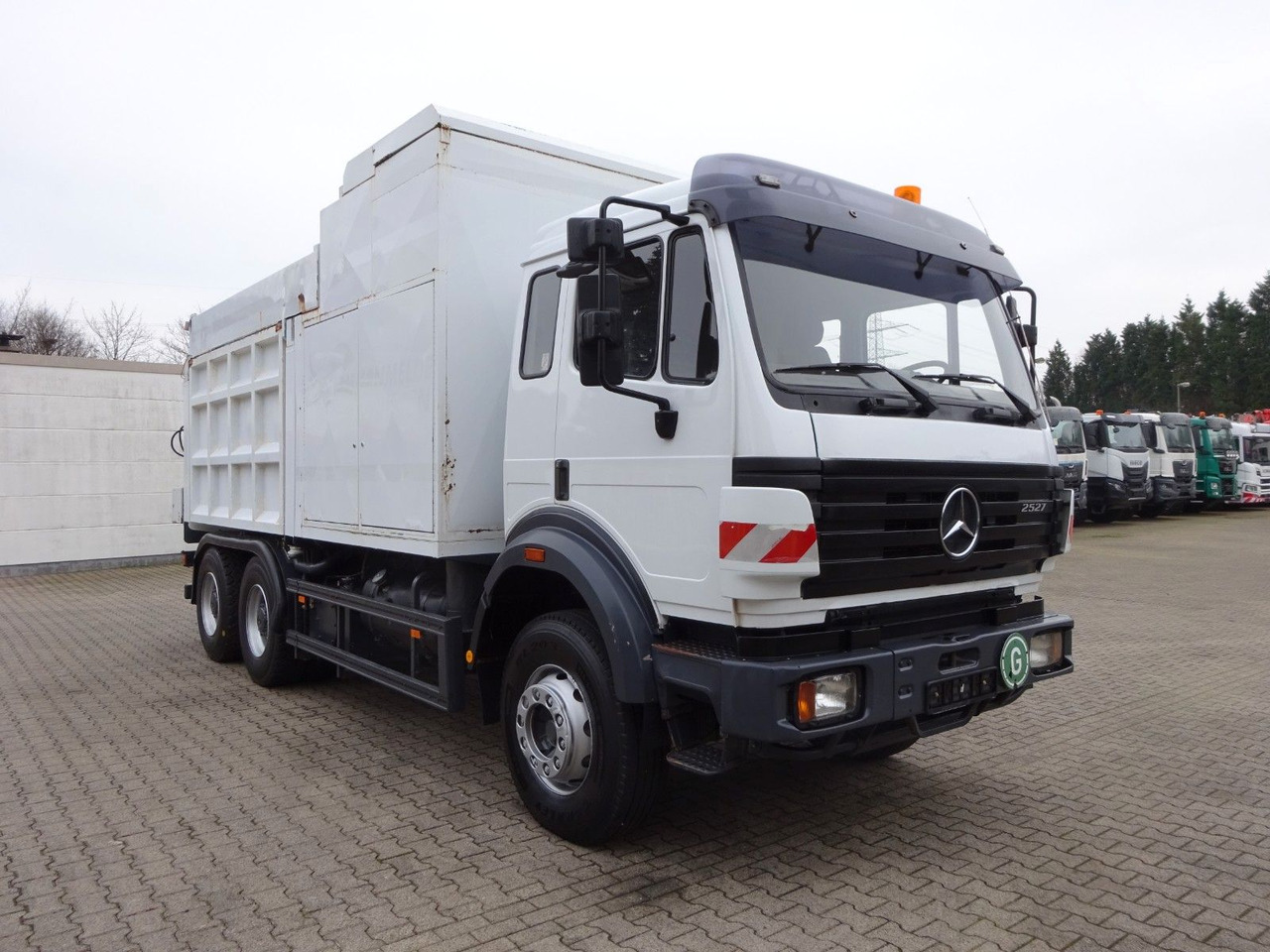 Mercedes-Benz 2527 Saugbagger. RSP Mercedes-Benz 2527 Saugbagger. RSP - Ассенизатор: фото 4 Mercedes-Benz 2527 Saugbagger. RSP Mercedes-Benz 2527 Saugbagger. RSP - Ассенизатор: фото 4