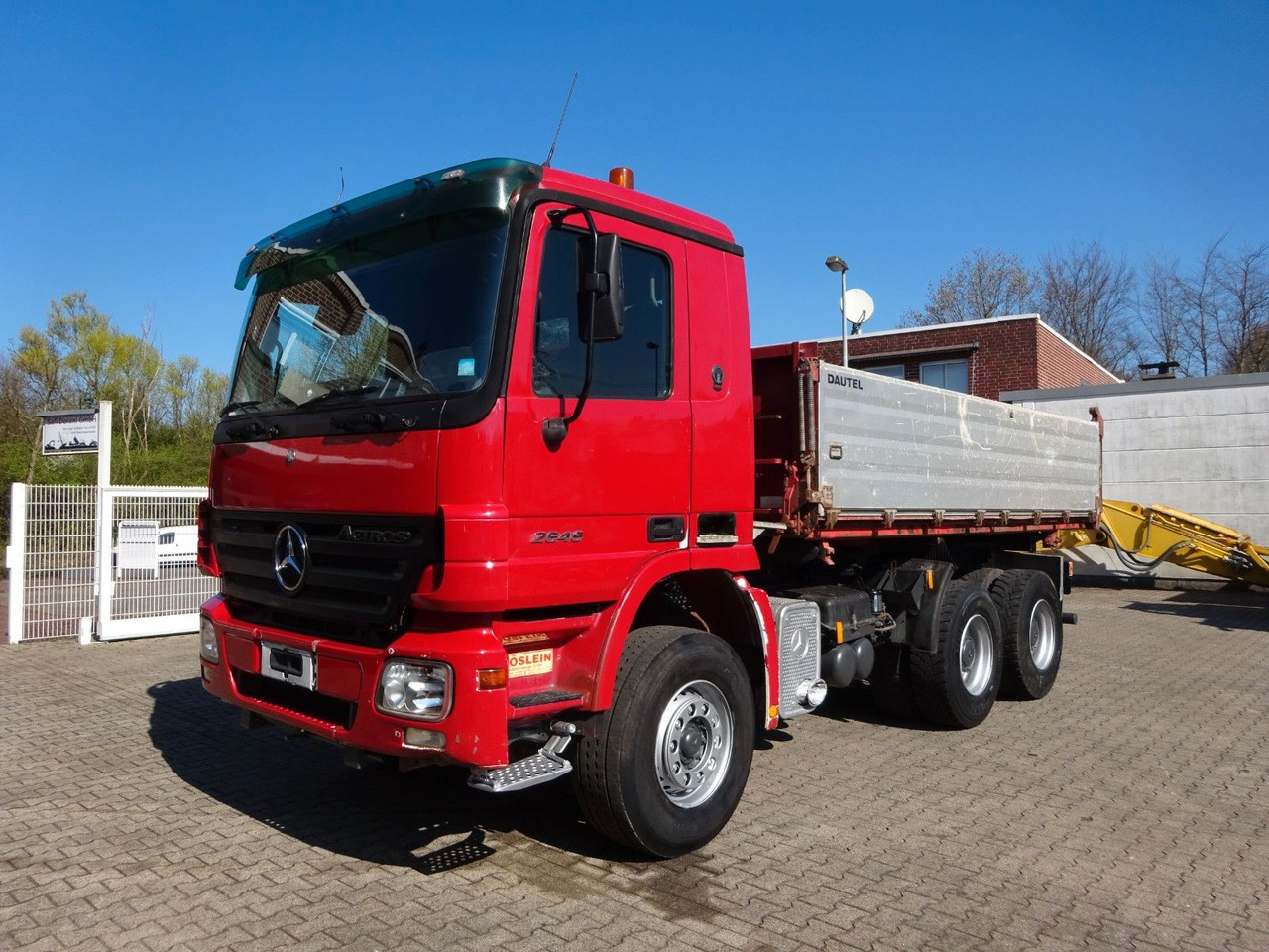 Mercedes-Benz 2646 Actros 3Seitenkipper 6x4 - Самосвал: фото 3 Mercedes-Benz 2646 Actros 3Seitenkipper 6x4 - Самосвал: фото 3