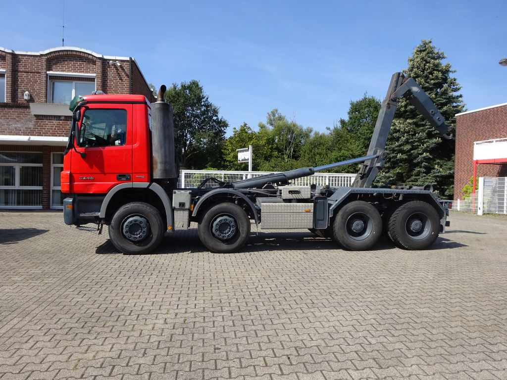 Mercedes-Benz 3246 Actros Abroller K45 8x4 Knickhacken - Крюковой мультилифт: фото 3 Mercedes-Benz 3246 Actros Abroller K45 8x4 Knickhacken - Крюковой мультилифт: фото 3