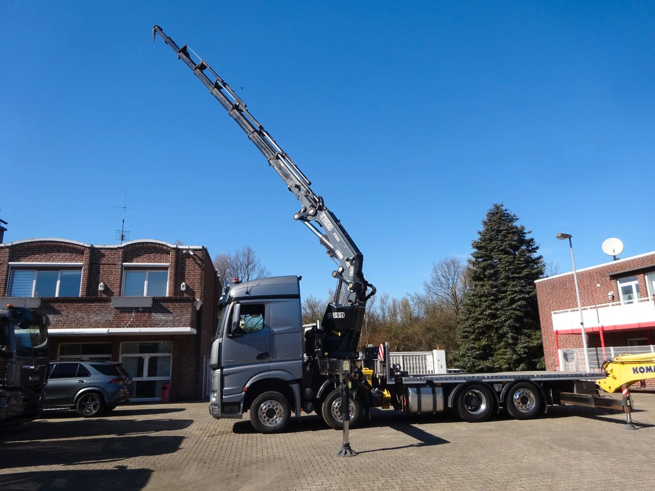 Mercedes-Benz 3453 Plattform + Fassi F820 Kran 8x2 Mercedes-Benz 3453 FASSI F820 Kran 8x Hydr. Ausschub - Автоманипулятор, Грузовик бортовой/ Платформа: фото 3 Mercedes-Benz 3453 Plattform + Fassi F820 Kran 8x2 Mercedes-Benz 3453 FASSI F820 Kran 8x Hydr. Ausschub - Автоманипулятор, Грузовик бортовой/ Платформа: фото 3