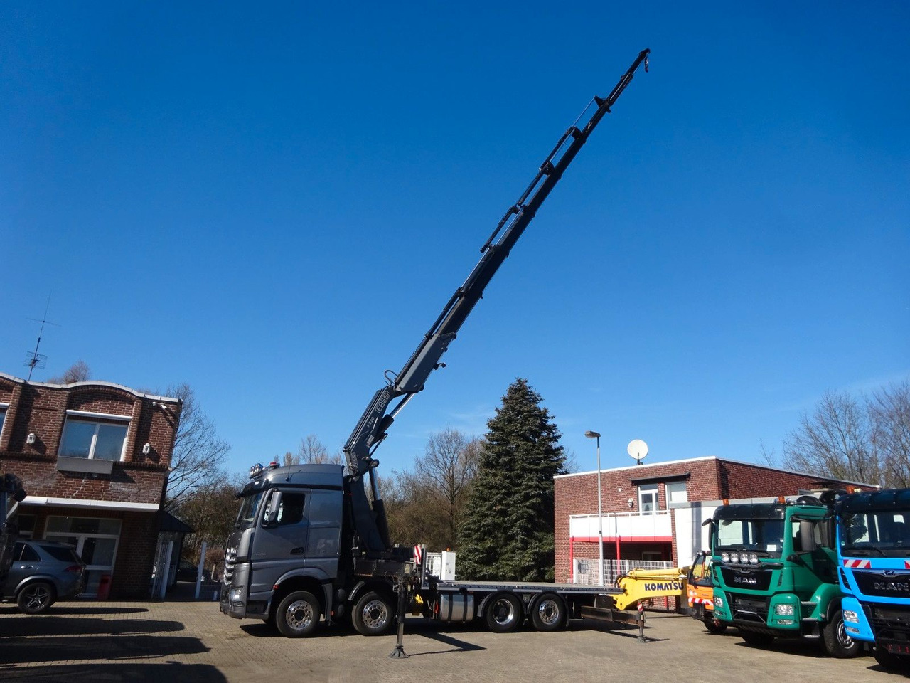 Mercedes-Benz 3453 Plattform + Fassi F820 Kran 8x2 Mercedes-Benz 3453 FASSI F820 Kran 8x Hydr. Ausschub - Автоманипулятор, Грузовик бортовой/ Платформа: фото 4 Mercedes-Benz 3453 Plattform + Fassi F820 Kran 8x2 Mercedes-Benz 3453 FASSI F820 Kran 8x Hydr. Ausschub - Автоманипулятор, Грузовик бортовой/ Платформа: фото 4
