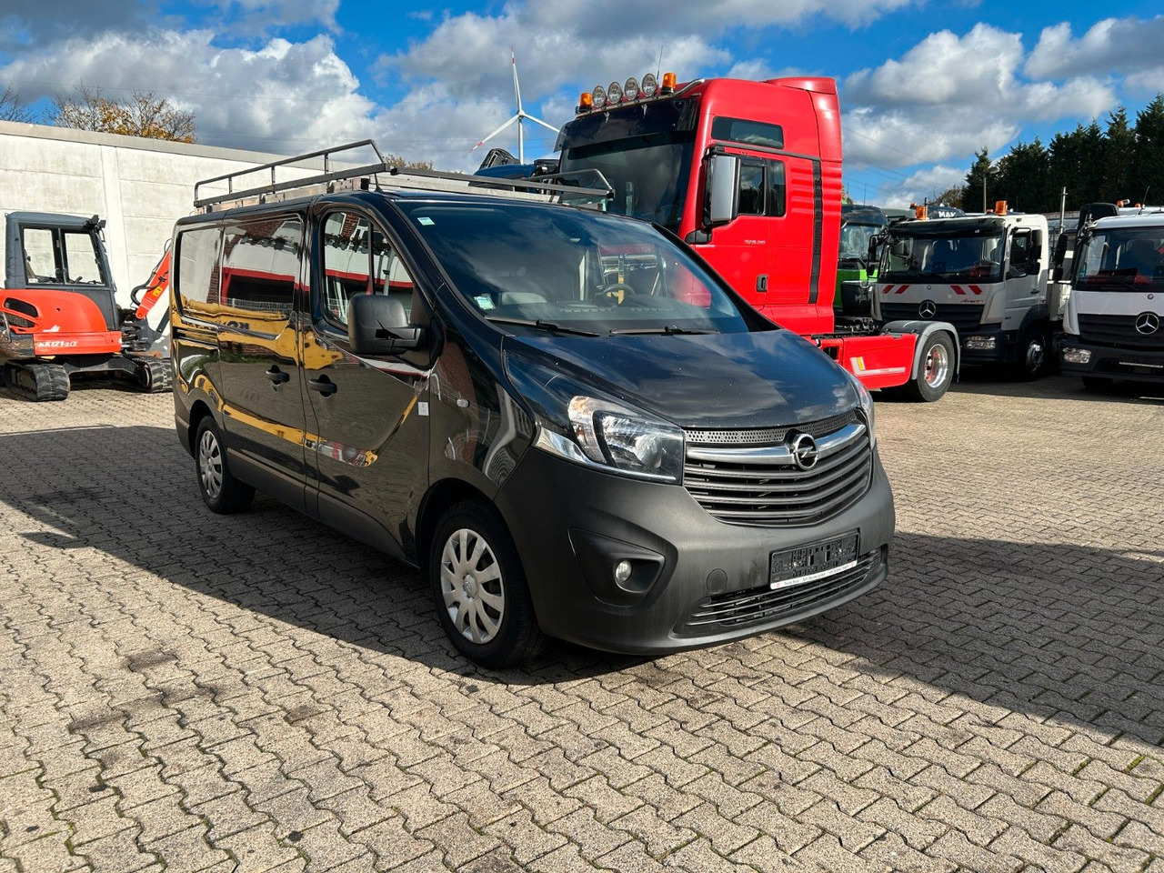 Opel Vivaro CDTI Kastenwagen 4x2 - Легковой фургон: фото 1 Opel Vivaro CDTI Kastenwagen 4x2 - Легковой фургон: фото 1