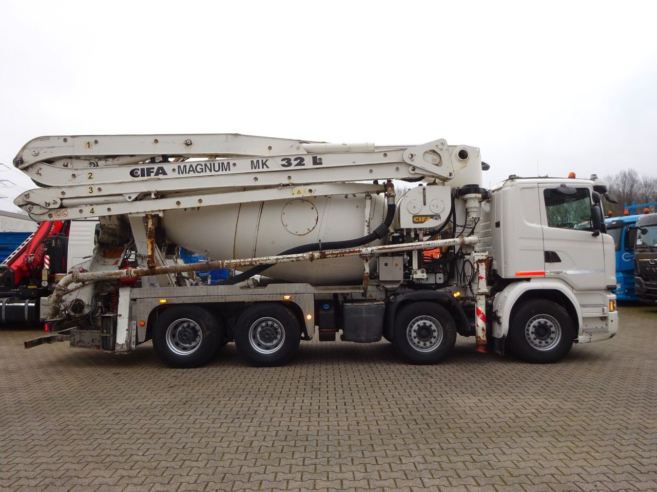 Scania PUMI CIFA 32 Meter 4 Knick. Scania PUMI CIFA 32 Meter 4 Knick. - Автобетононасос: фото 2 Scania PUMI CIFA 32 Meter 4 Knick. Scania PUMI CIFA 32 Meter 4 Knick. - Автобетононасос: фото 2