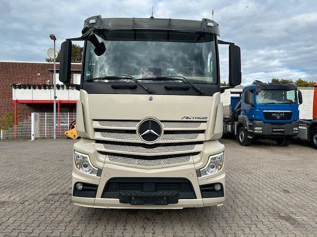 Mercedes-Benz 1848 Actros SZM mit Kipperpumpe 4x im Bestand - Тягач: фото 5 Mercedes-Benz 1848 Actros SZM mit Kipperpumpe 4x im Bestand - Тягач: фото 5