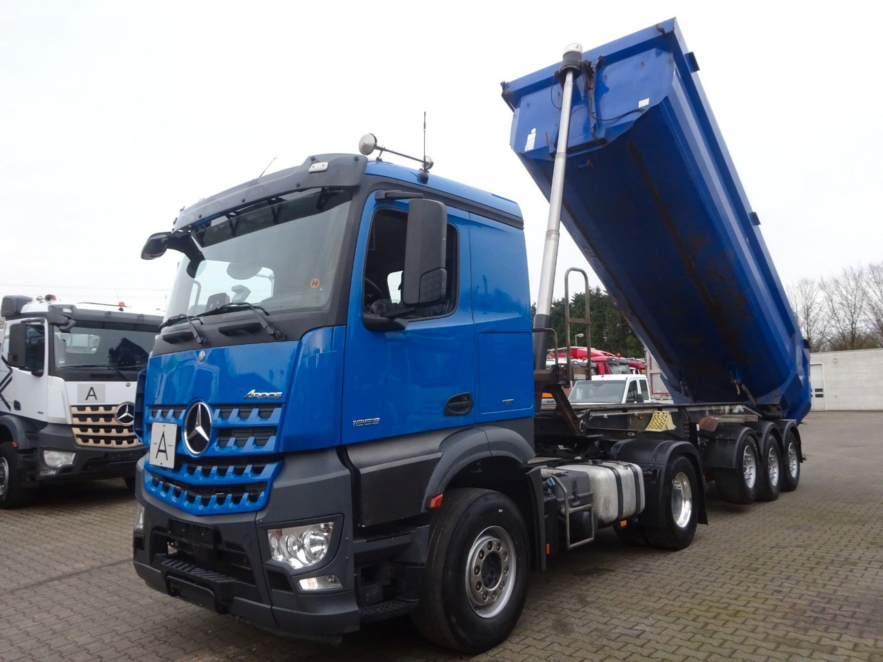 Mercedes-Benz 1853 Arocs SZM mit Kipperpumpe - Тягач: фото 2 Mercedes-Benz 1853 Arocs SZM mit Kipperpumpe - Тягач: фото 2