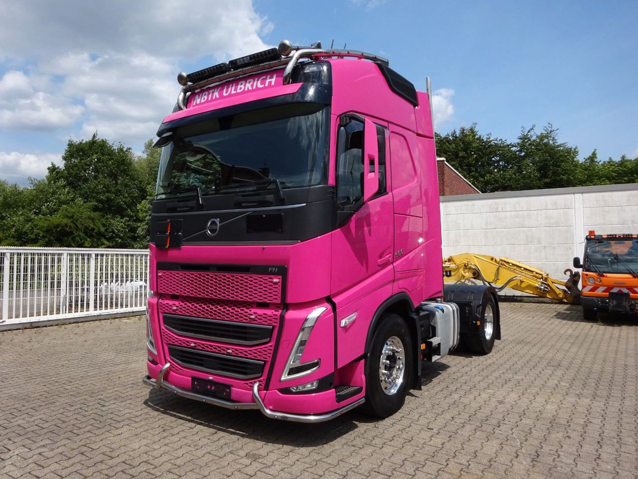 Volvo FH 500 VOLLAUSSTATTUNG +Hydrl. Pumpe - Тягач: фото 1 Volvo FH 500 VOLLAUSSTATTUNG +Hydrl. Pumpe - Тягач: фото 1