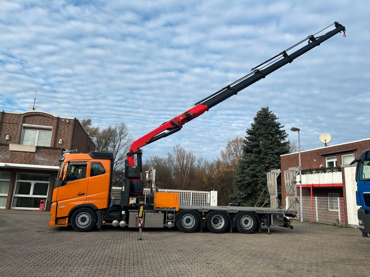 Volvo FH 510 Plattform + PK30002 TEC + Rampen - Автоманипулятор: фото 3 Volvo FH 510 Plattform + PK30002 TEC + Rampen - Автоманипулятор: фото 3