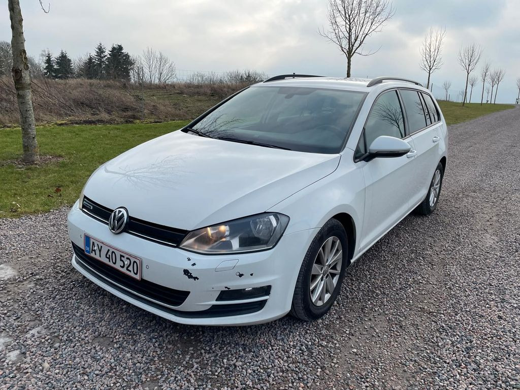 Volkswagen Golf VII Variant Trendline BlueMotion 1.6 TDI - Легковой автомобиль: фото 1 Volkswagen Golf VII Variant Trendline BlueMotion 1.6 TDI - Легковой автомобиль: фото 1