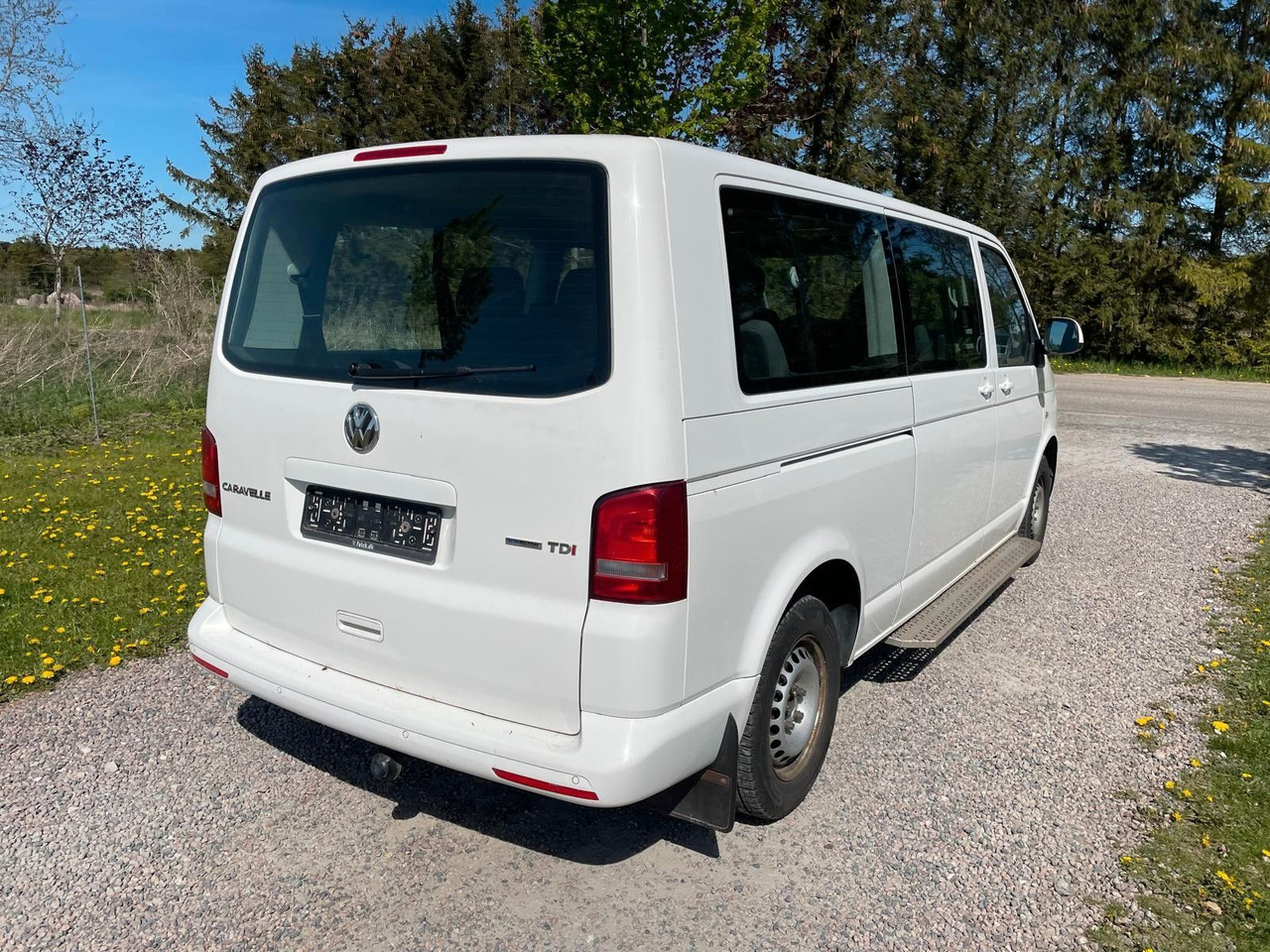 Volkswagen T5 Caravelle 2.0 TDI DSG Comfortline Lang - Пассажирский фургон: фото 5 Volkswagen T5 Caravelle 2.0 TDI DSG Comfortline Lang - Пассажирский фургон: фото 5