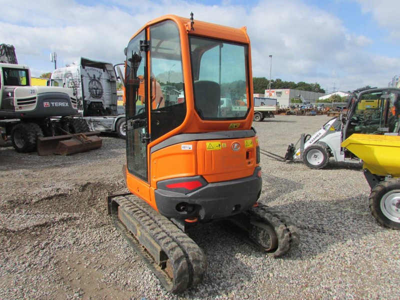 Kubota U 27-4 Minibagger 20.000 EUR - Мини-экскаватор: фото 5 Kubota U 27-4 Minibagger 20.000 EUR - Мини-экскаватор: фото 5