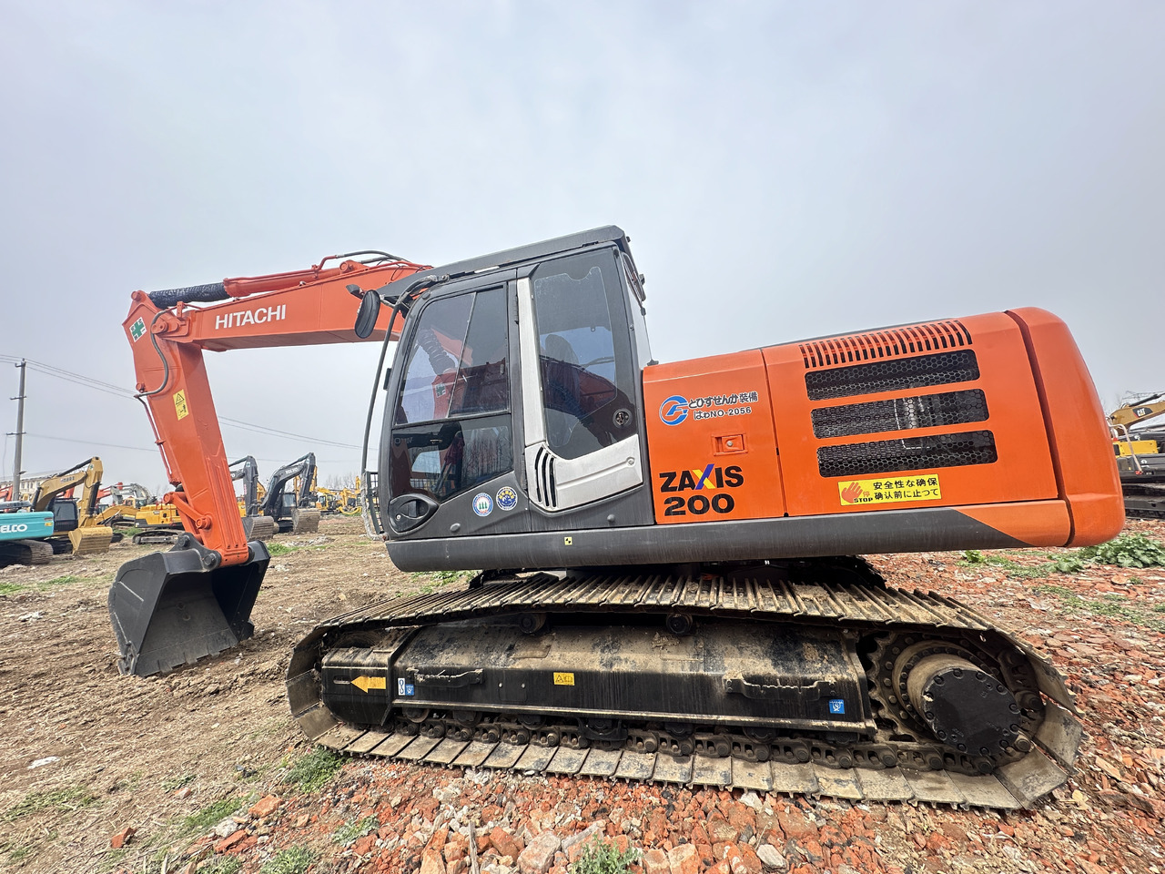 HITACHI ZX200-3 - Гусеничный экскаватор: фото 2 HITACHI ZX200-3 - Гусеничный экскаватор: фото 2