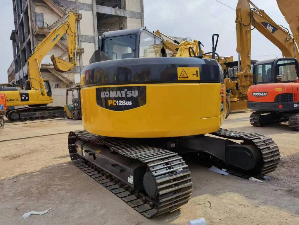 KOMATSU PC 128US - Мини-экскаватор: фото 3 KOMATSU PC 128US - Мини-экскаватор: фото 3