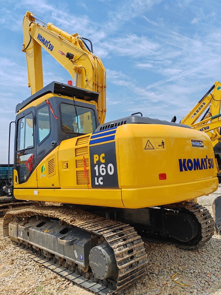 KOMATSU PC160 - Гусеничный экскаватор: фото 1 KOMATSU PC160 - Гусеничный экскаватор: фото 1