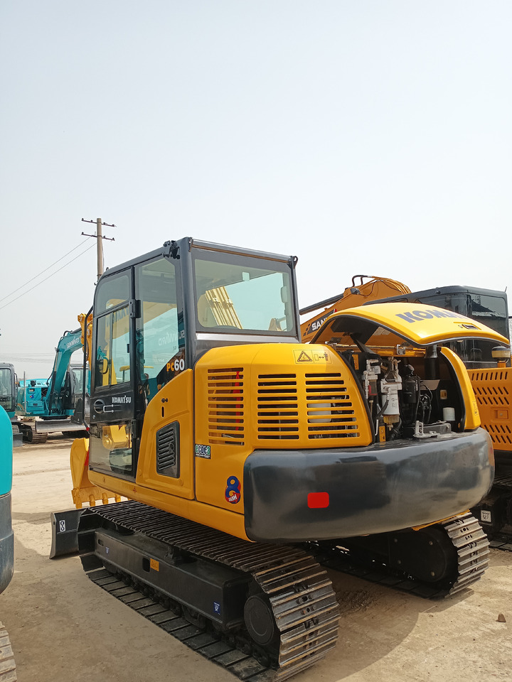 KOMATSU PC60-8 - Гусеничный экскаватор: фото 3 KOMATSU PC60-8 - Гусеничный экскаватор: фото 3