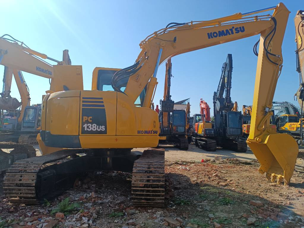 Komatsu PC 138US - Гусеничный экскаватор: фото 1 Komatsu PC 138US - Гусеничный экскаватор: фото 1