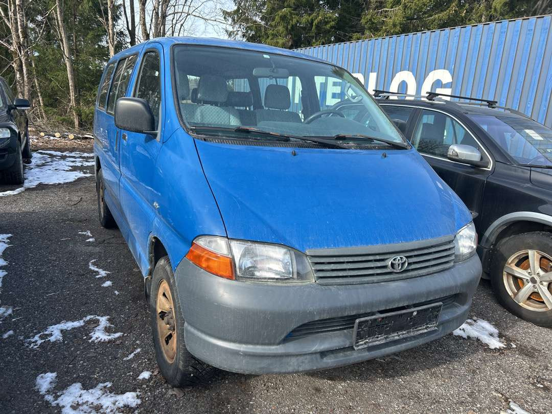 2003 Toyota HIACE 4WD 9 seter EU-godkjent - Легковой автомобиль: фото 2 2003 Toyota HIACE 4WD 9 seter EU-godkjent - Легковой автомобиль: фото 2