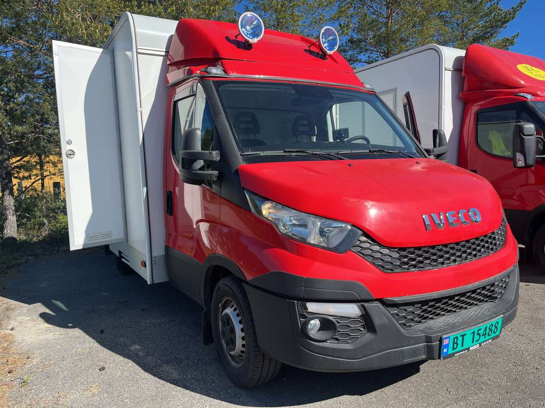 2015 Iveco DAILY - Фургон с закрытым кузовом: фото 2 2015 Iveco DAILY - Фургон с закрытым кузовом: фото 2