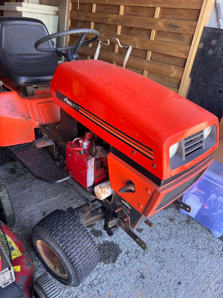 Ariens GT 17 Sitteklipper med kraftuttak (rep.-objekt) - Газонокосилка: фото 2 Ariens GT 17 Sitteklipper med kraftuttak (rep.-objekt) - Газонокосилка: фото 2