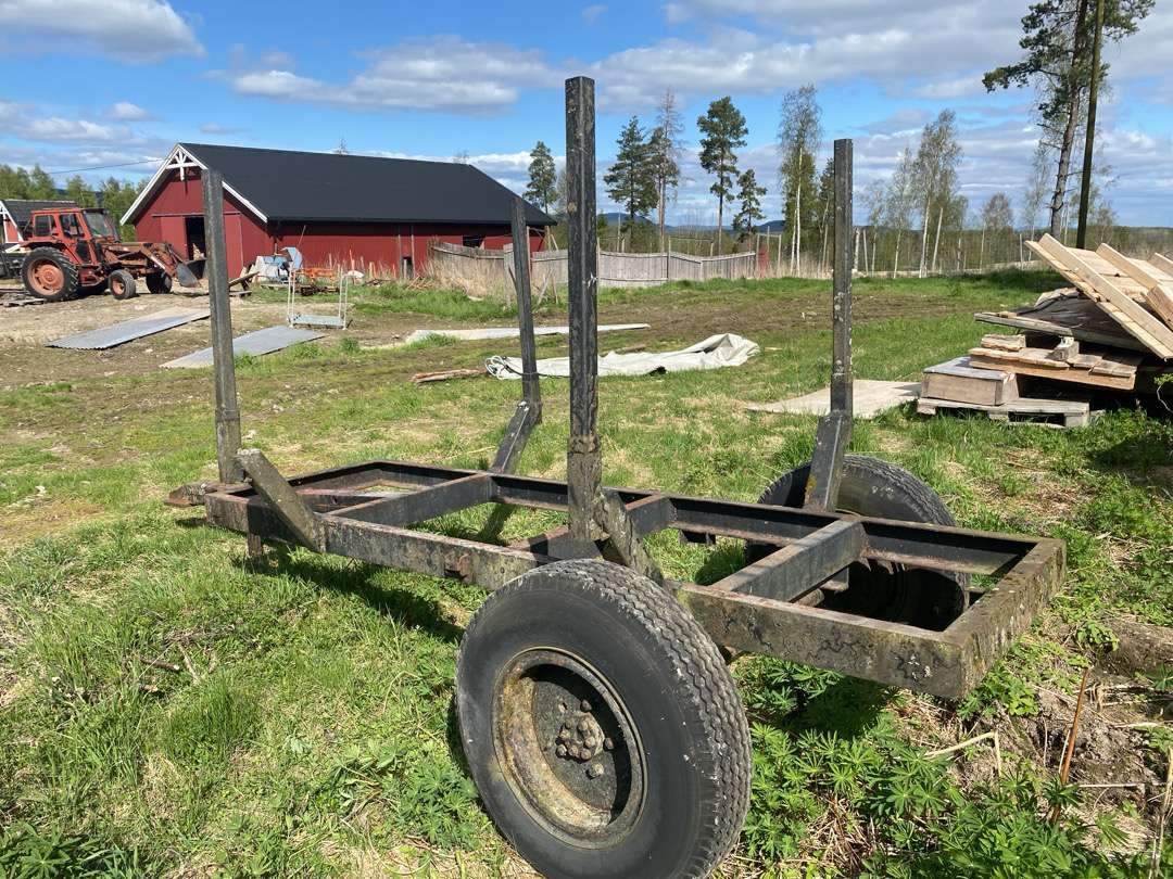 Tømmerhenger til traktor - Прицеп лесовоз: фото 4 Tømmerhenger til traktor - Прицеп лесовоз: фото 4