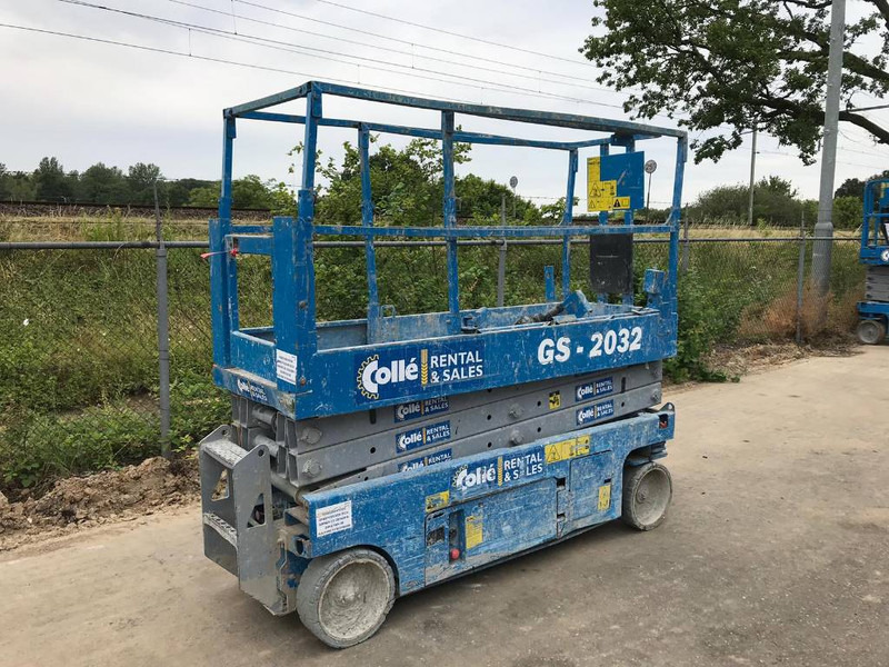 Ножничный подъемник Genie GS 2032: фото 9