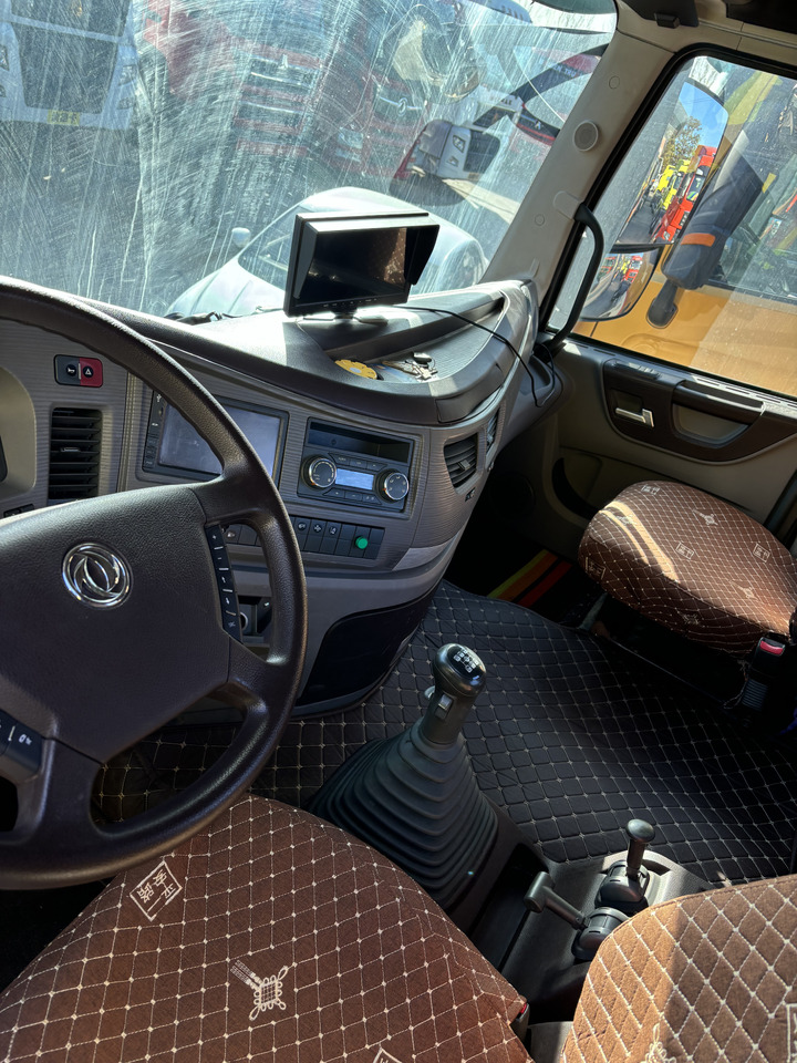 DONGFENG KX - Тягач: фото 3 DONGFENG KX - Тягач: фото 3