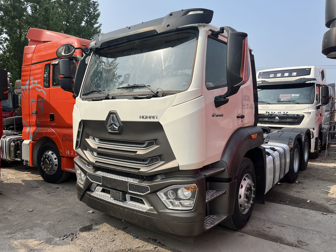 HAOHAN W7G - Тягач: фото 1 HAOHAN W7G - Тягач: фото 1