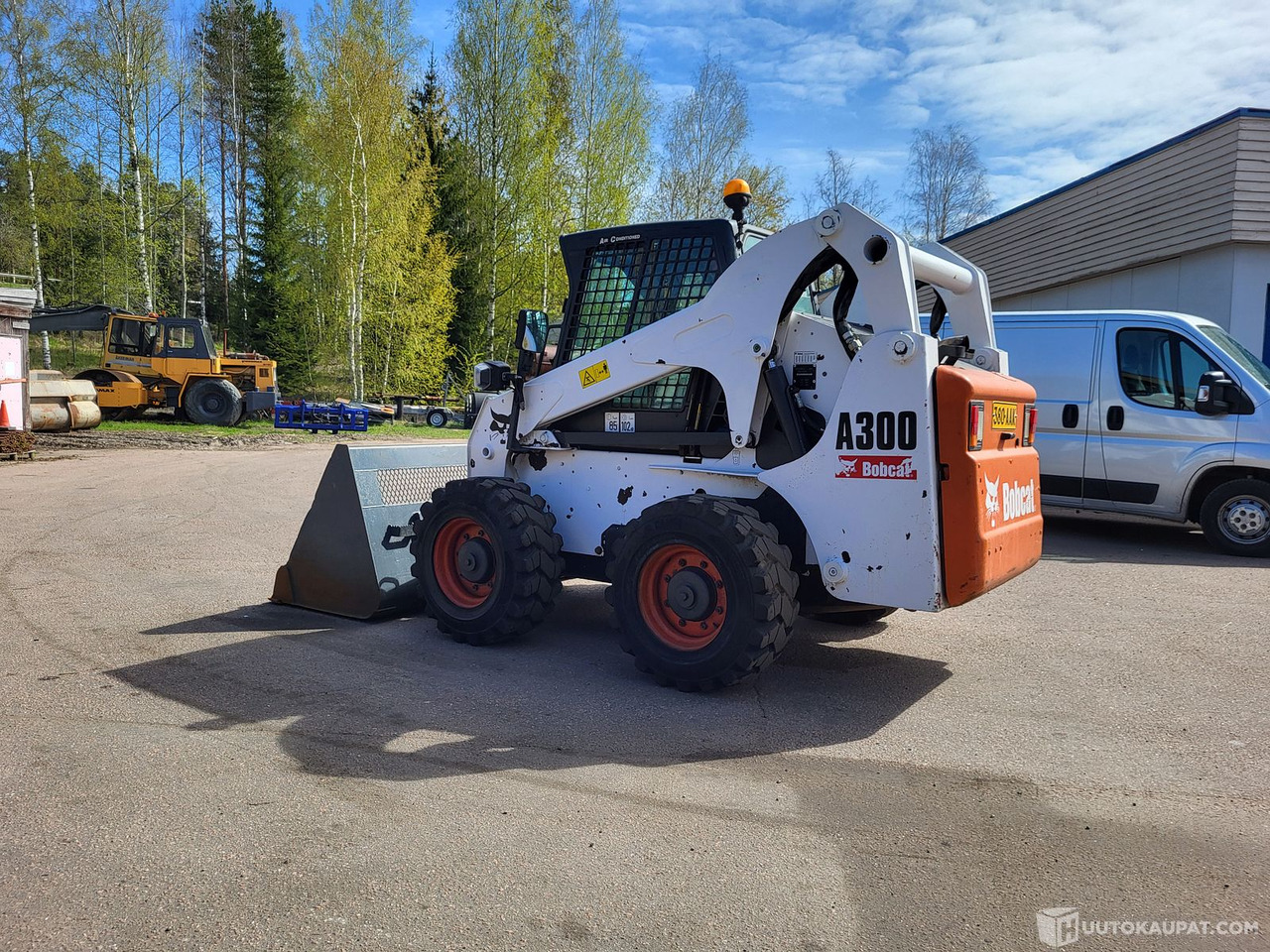 Bobcat A300, liukuohjattava kuormaaja, nelipyöräohjaus,, Kouvola - Мини-погрузчик с бортовым поворотом: фото 3 Bobcat A300, liukuohjattava kuormaaja, nelipyöräohjaus,, Kouvola - Мини-погрузчик с бортовым поворотом: фото 3