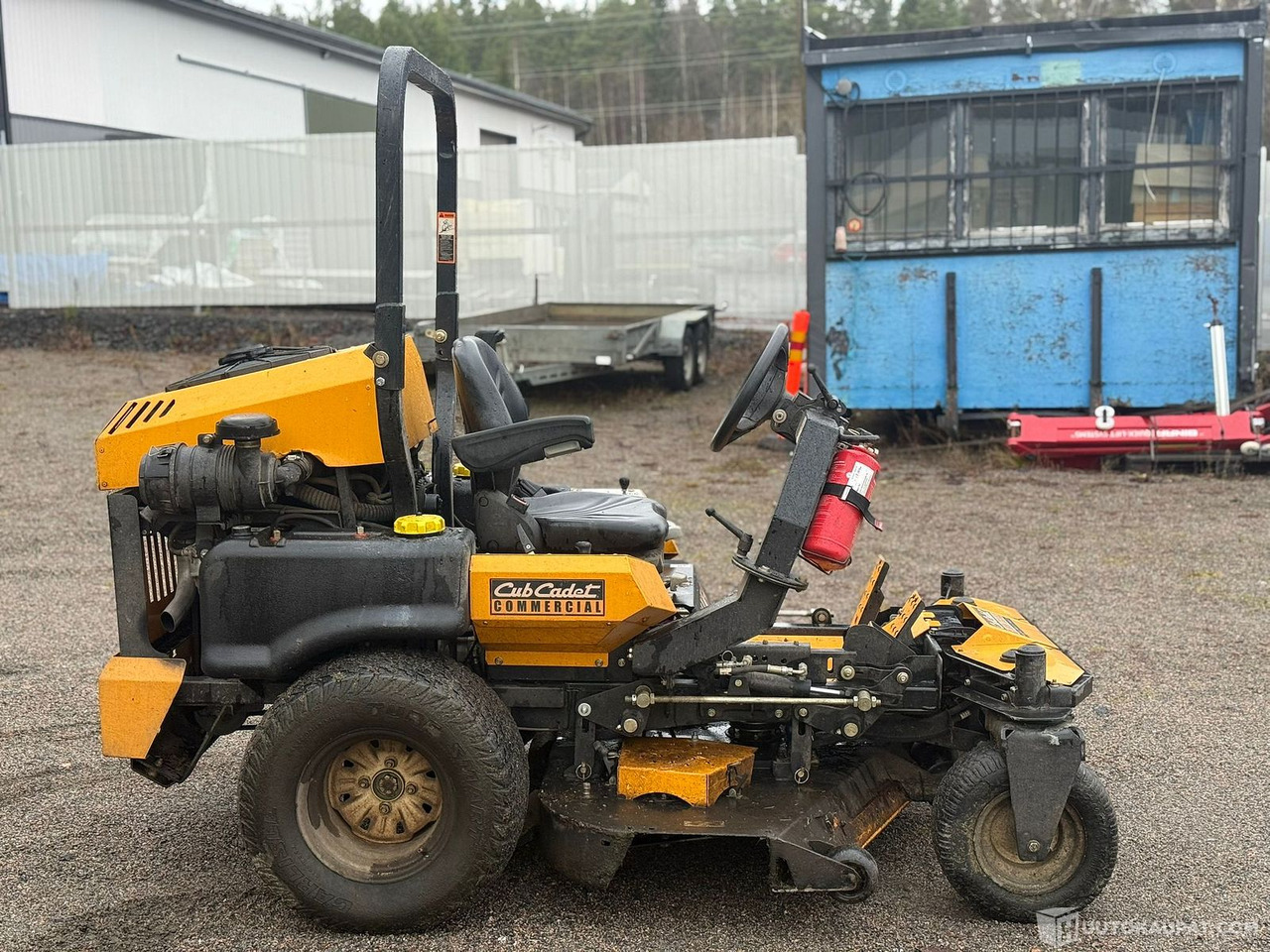 Cub Cadet 6032 TANK suurteholeikkuri Dieselmoottorilla!, Jyväskylä - Газонокосилка: фото 3 Cub Cadet 6032 TANK suurteholeikkuri Dieselmoottorilla!, Jyväskylä - Газонокосилка: фото 3