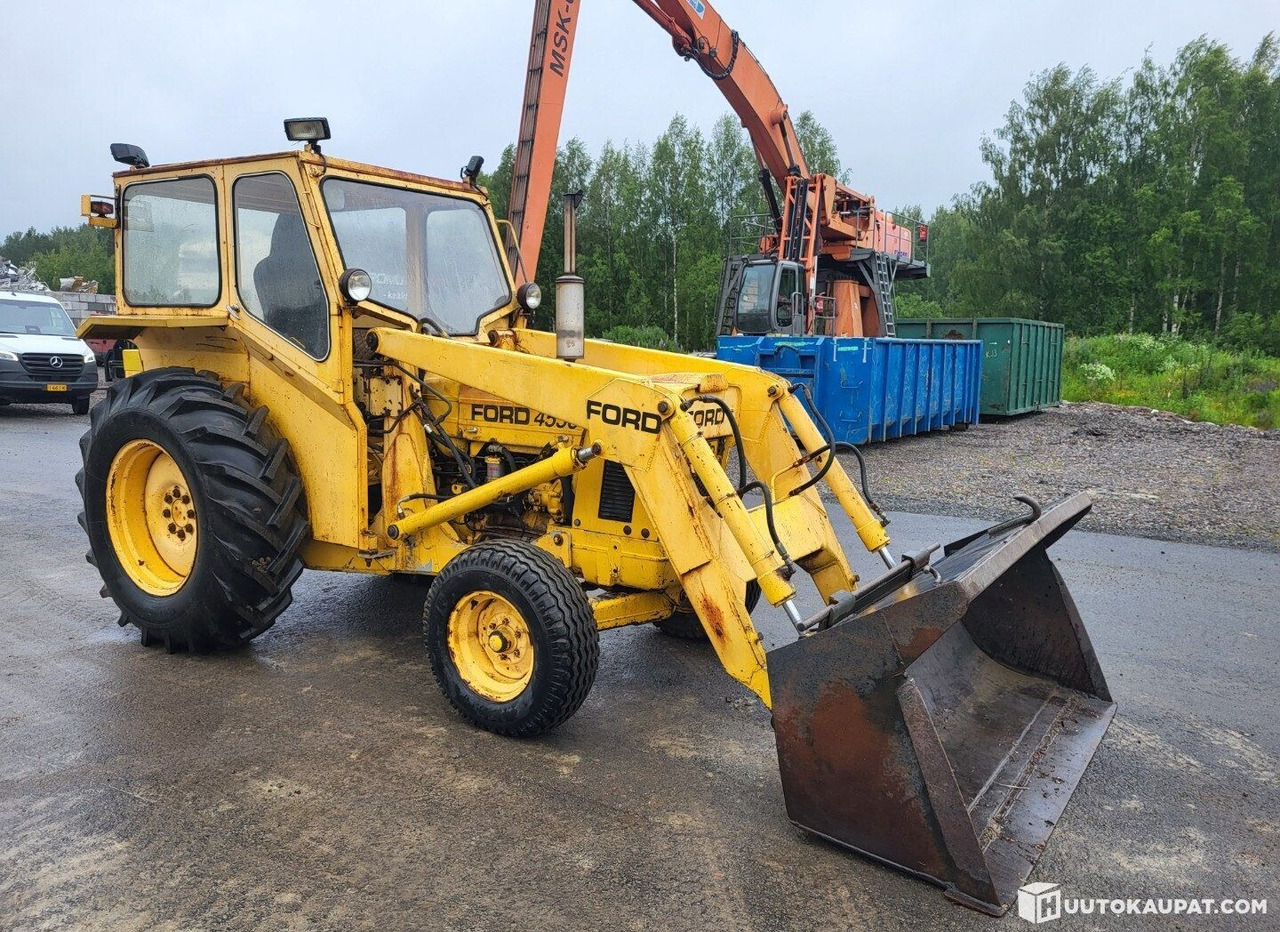 Ford 4550, 1971, diesel tractor, Virrat - Трактор: фото 4 Ford 4550, 1971, diesel tractor, Virrat - Трактор: фото 4