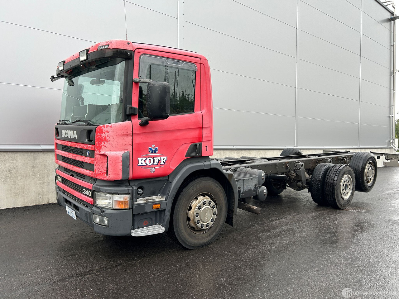 Scania P114 LB6X2NB Vain 255tkm ajettu, 2002, Vantaa - Грузовик: фото 1 Scania P114 LB6X2NB Vain 255tkm ajettu, 2002, Vantaa - Грузовик: фото 1