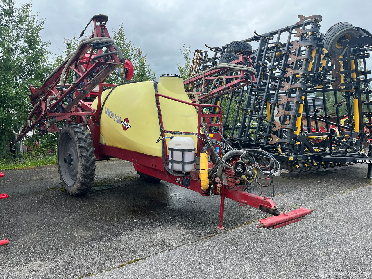Hardi Ranger 2500, kasvinsuojeluruisku, 21m puomisto, 2012, Salo - Прицепной опрыскиватель: фото 1 Hardi Ranger 2500, kasvinsuojeluruisku, 21m puomisto, 2012, Salo - Прицепной опрыскиватель: фото 1