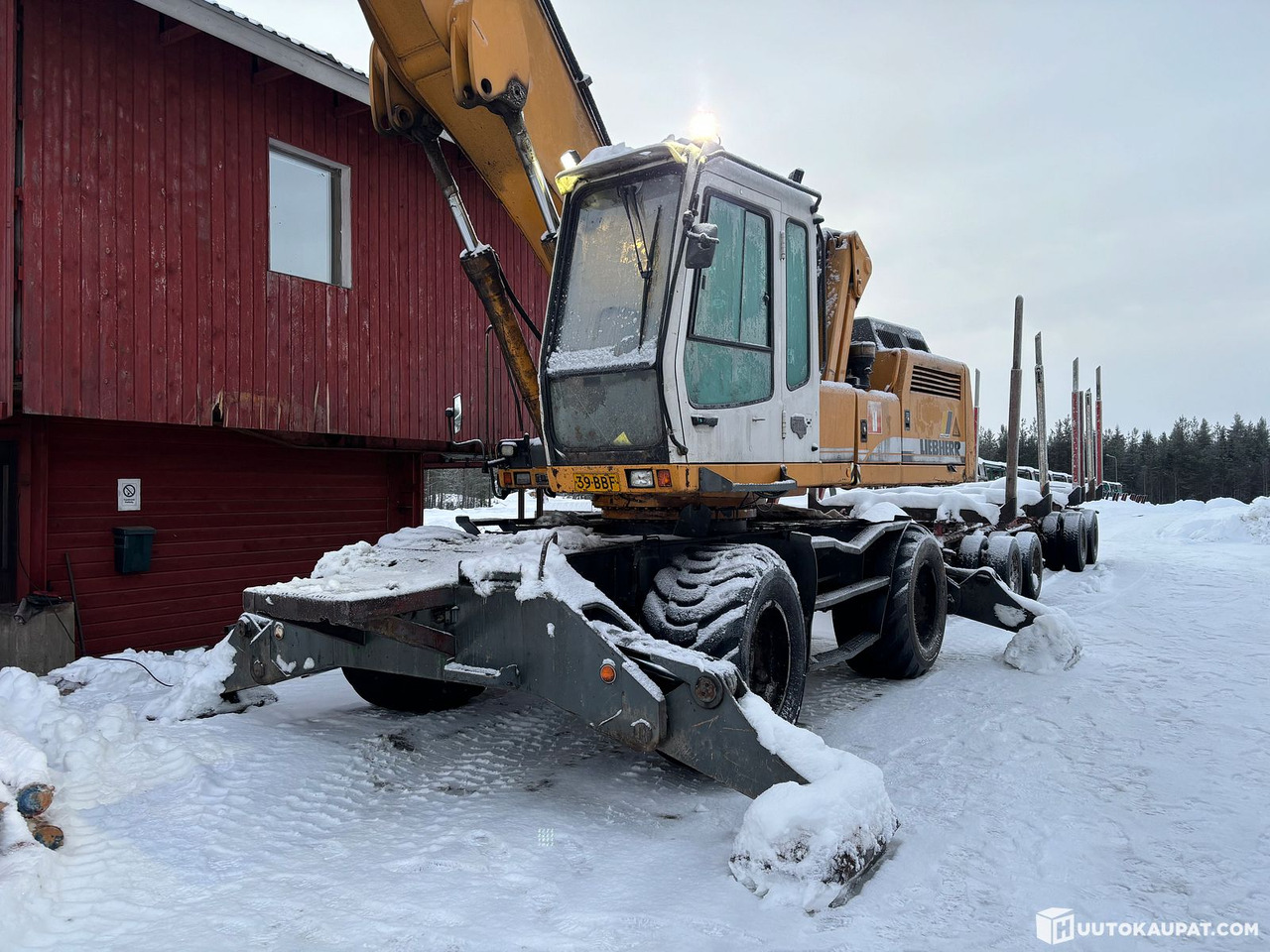 Liebherr A934B LITRONIC material handler with long boom, 2003, Pello - Перегружатель: фото 4 Liebherr A934B LITRONIC material handler with long boom, 2003, Pello - Перегружатель: фото 4