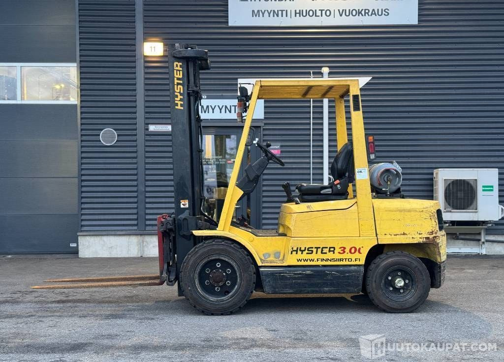 Hyster H3.00XM , 2000, 8 850 h Trukki, Lieto - Строительная техника: фото 1 Hyster H3.00XM , 2000, 8 850 h Trukki, Lieto - Строительная техника: фото 1