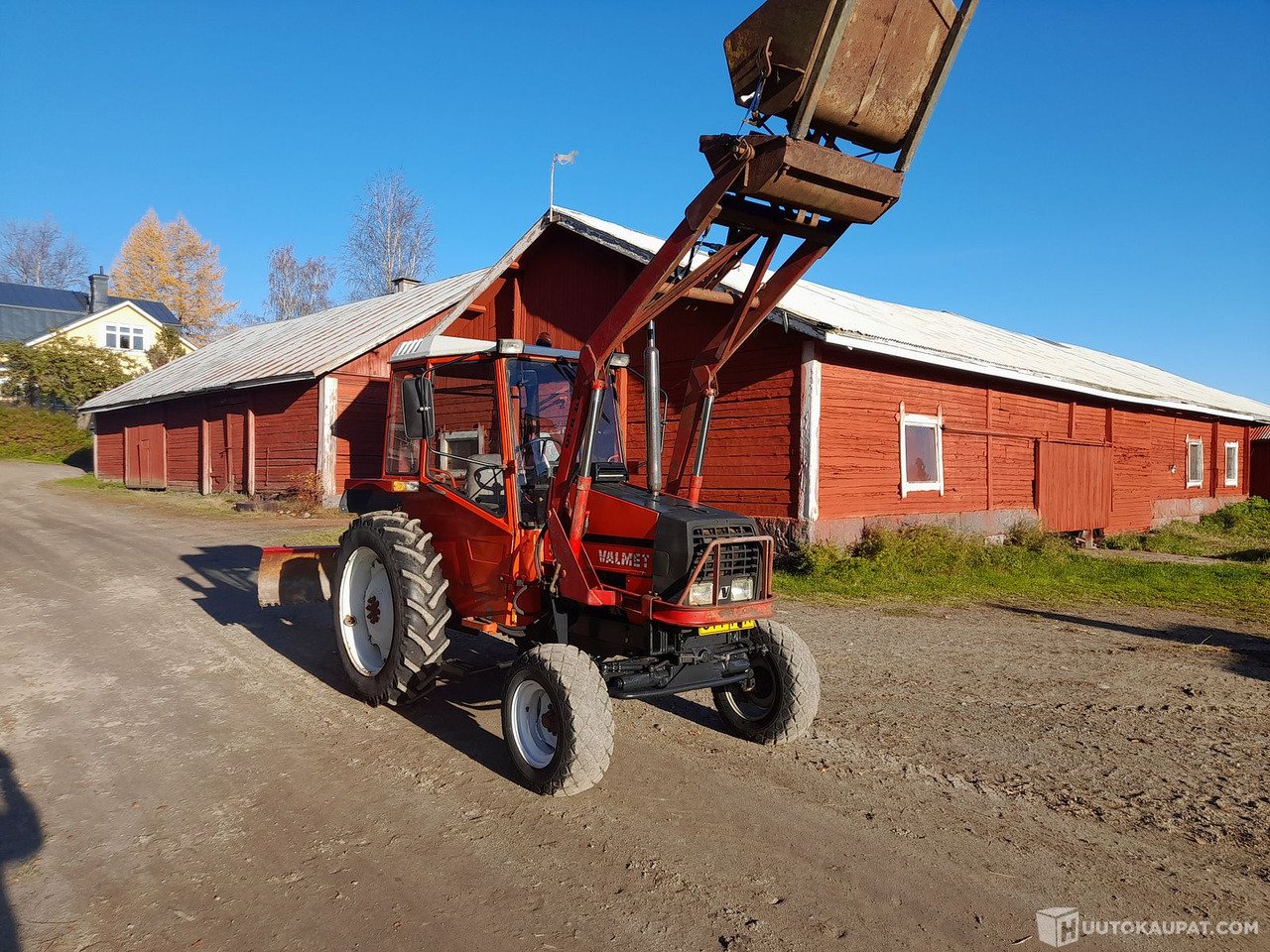 Traktori Valmet 504 1984 etukuormaajalla. Katso videot! MTK25, Forssa - Трактор: фото 1 Traktori Valmet 504 1984 etukuormaajalla. Katso videot! MTK25, Forssa - Трактор: фото 1