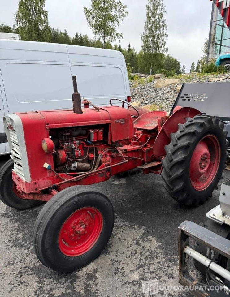 Valmet 361, 1965 Traktori, Lieto - Трактор: фото 1 Valmet 361, 1965 Traktori, Lieto - Трактор: фото 1